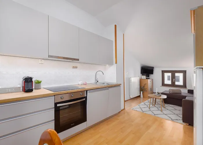 Emi דירה פורץ